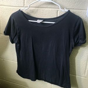 Basic navy blue crop tee